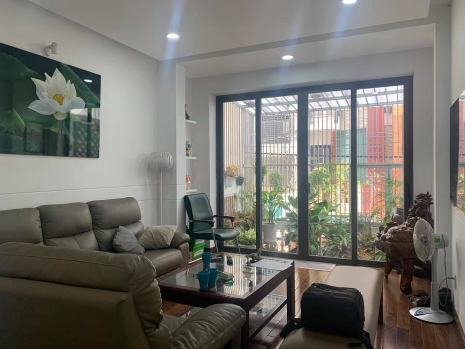 8 Tỷ X Sở Hữu Nhà 4 Tầng Kiên Cố, Sổ Hồng Riêng, Hẻm 1/ - Ảnh 3